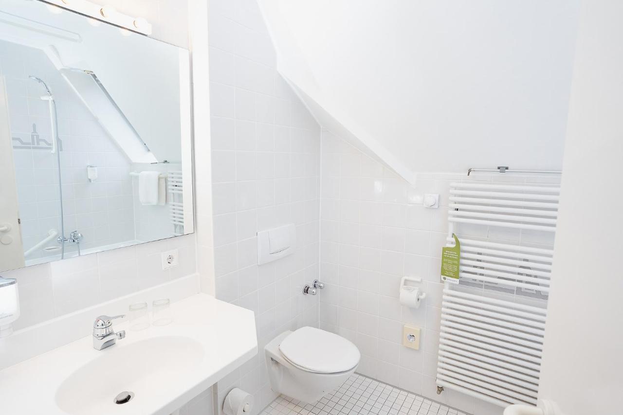 Stadthotel Engel Ettlingen Dış mekan fotoğraf