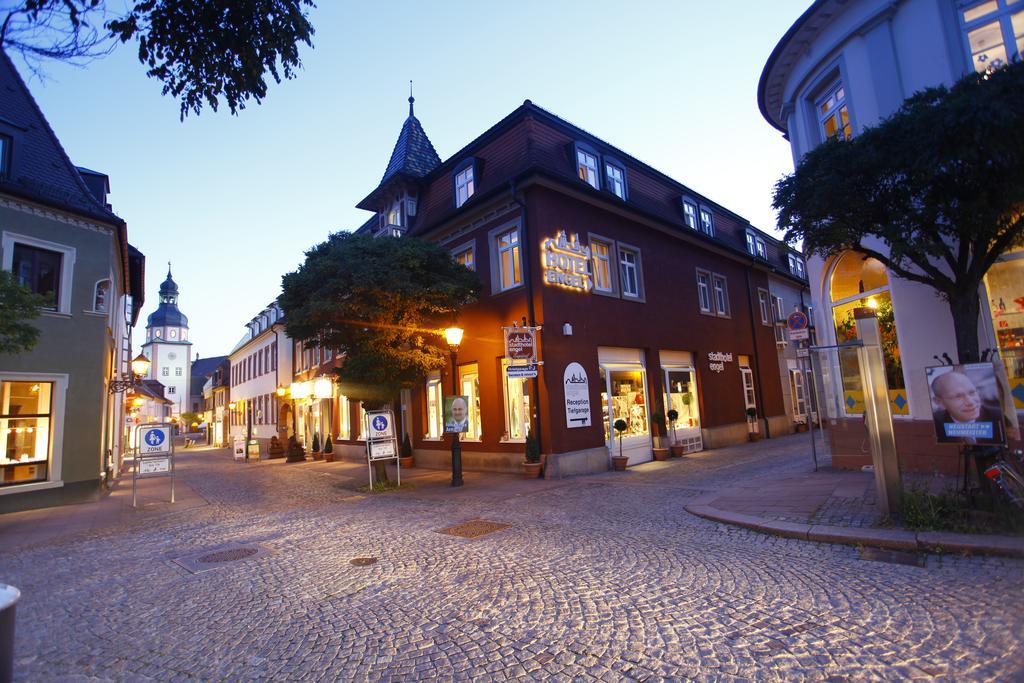 Stadthotel Engel Ettlingen Dış mekan fotoğraf